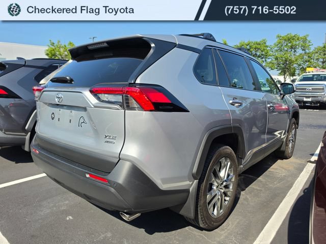 Used 2025 Toyota RAV4 XLE Premium w/ Weather Package AWD/4WD image 6