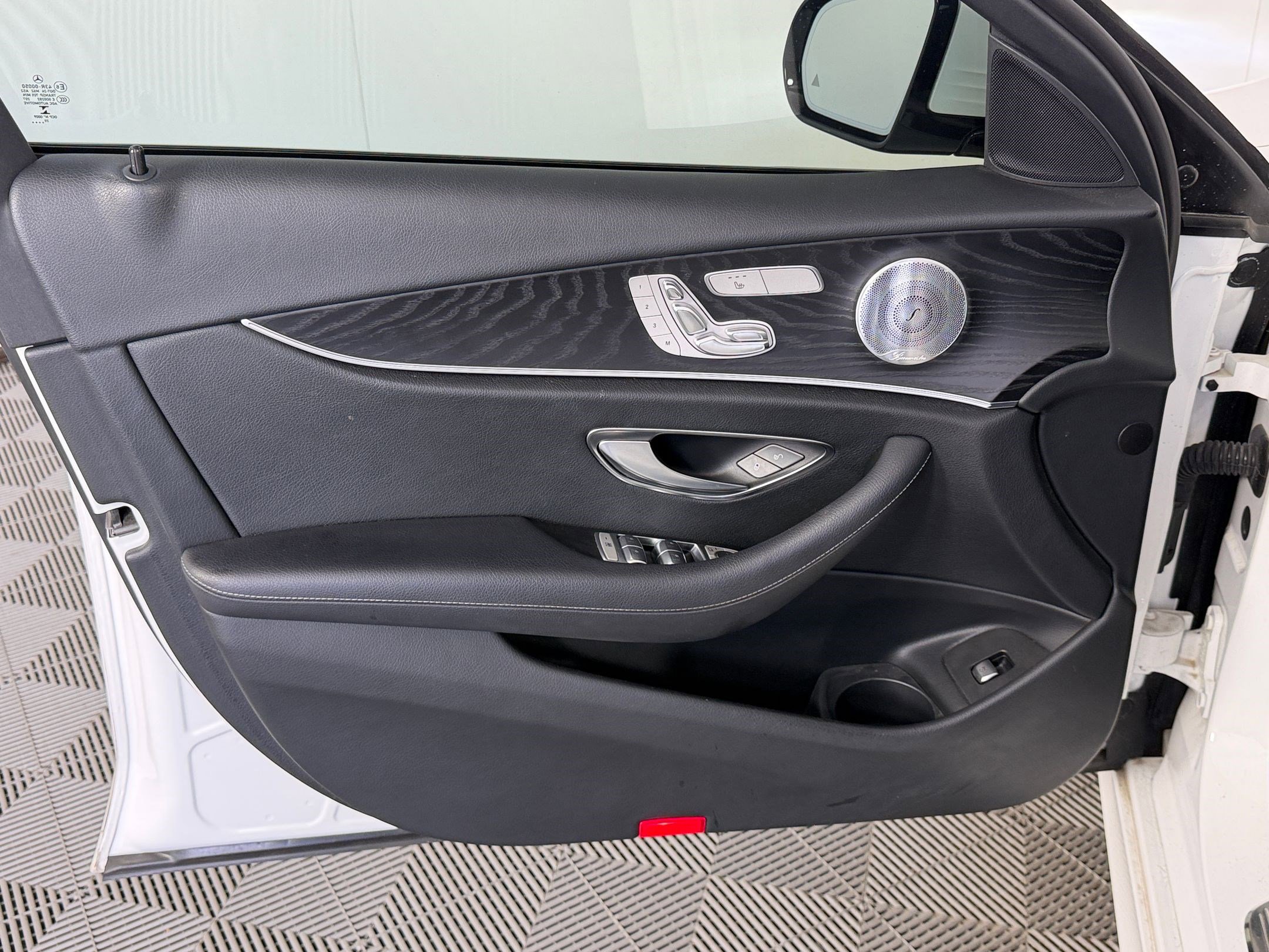 Used 2021 Mercedes-Benz E 350 Sedan image 12