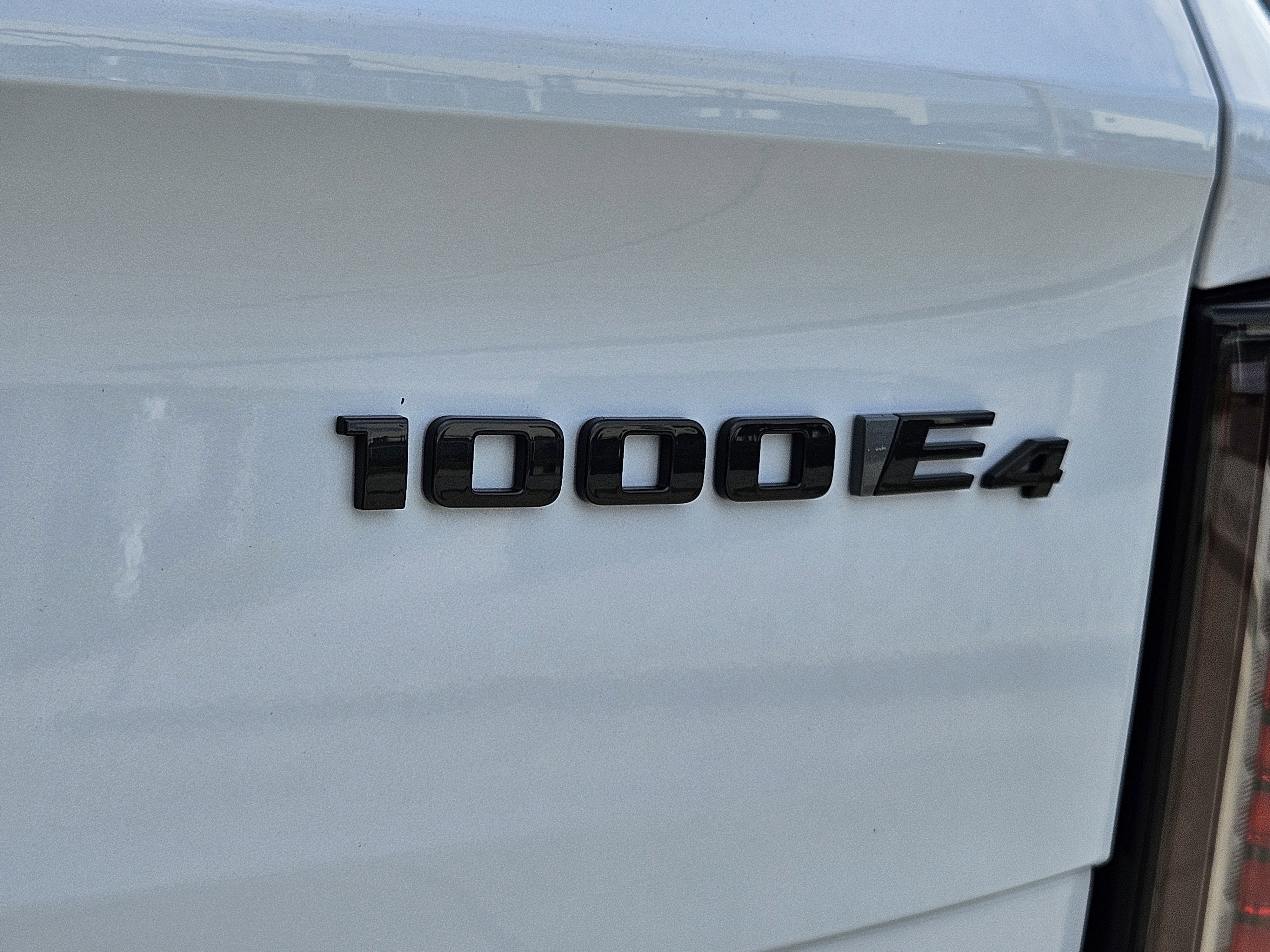 New 2025 Cadillac Lyriq Sport image 10