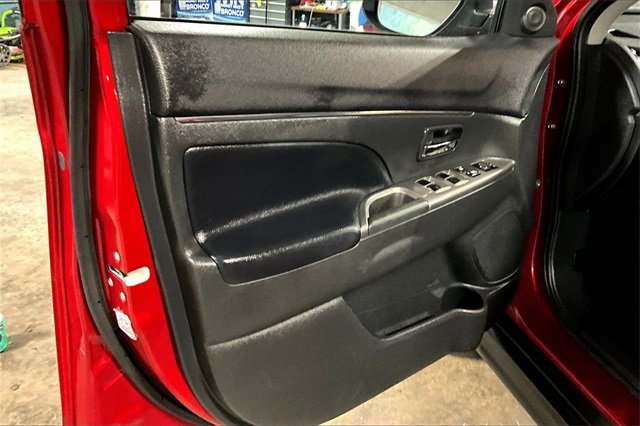 Used 2022 Mitsubishi Outlander Sport SE image 18