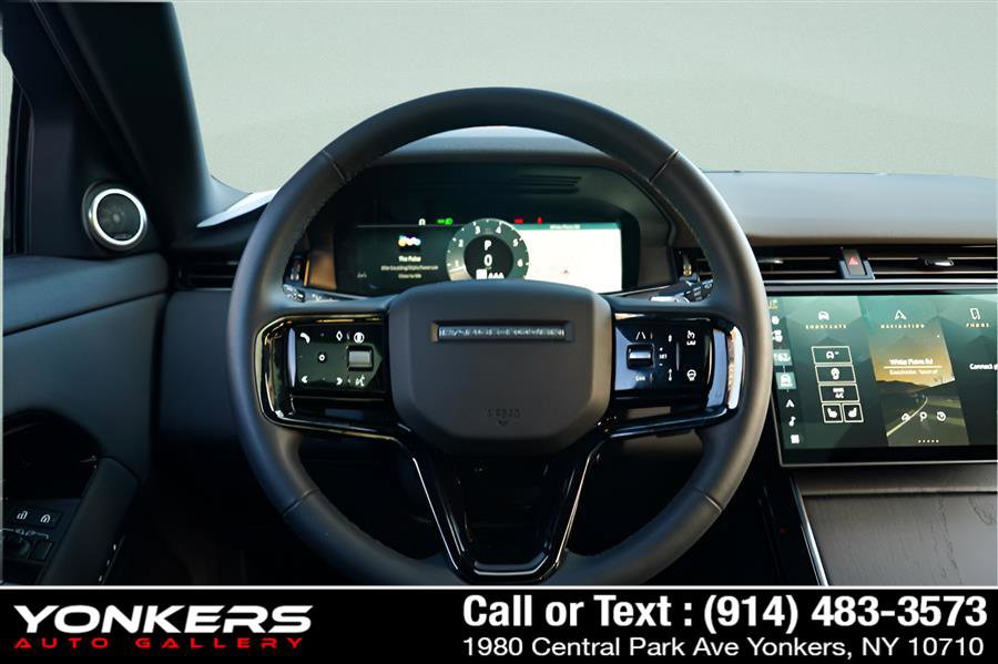Used 2024 Land Rover Range Rover Evoque S image 37