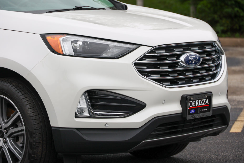 Certified 2023 Ford Edge Titanium w/ Class II Trailer Tow Package AWD/4WD image 28