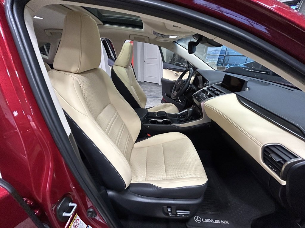 Used 2018 Lexus NX 300h AWD image 39