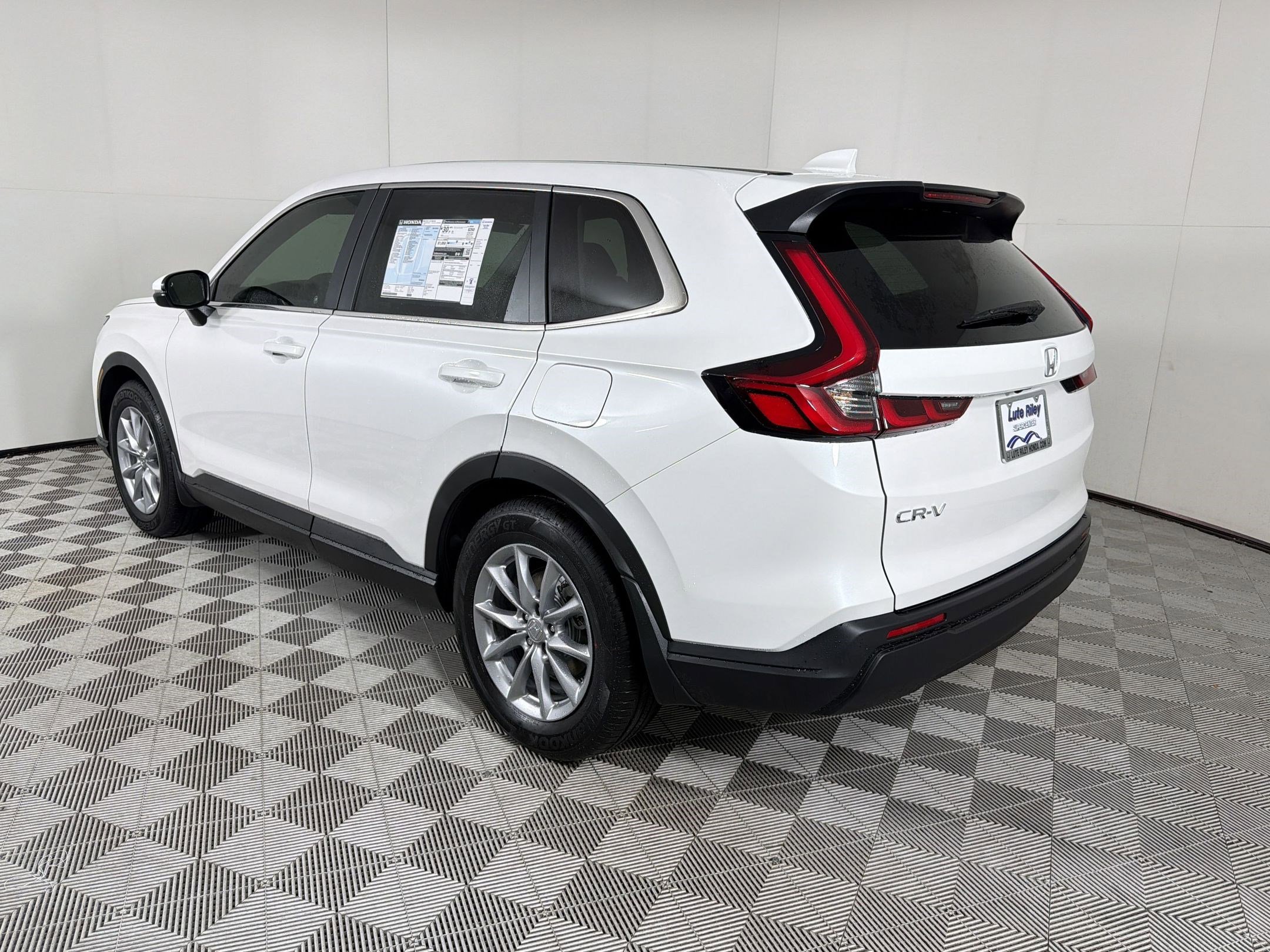 New 2026 Honda CR-V EX image 3