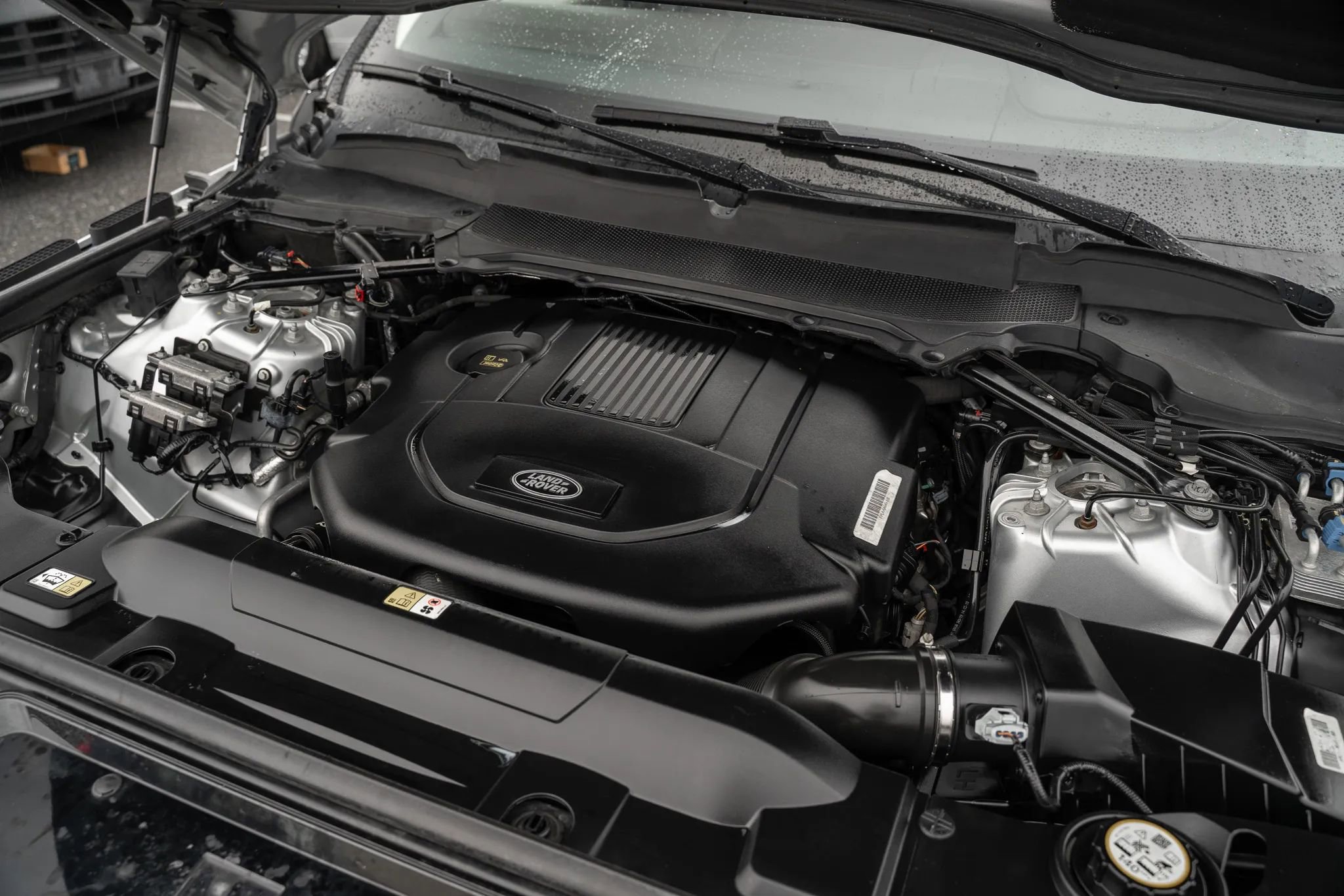 Used 2020 Land Rover Range Rover Sport HSE image 27