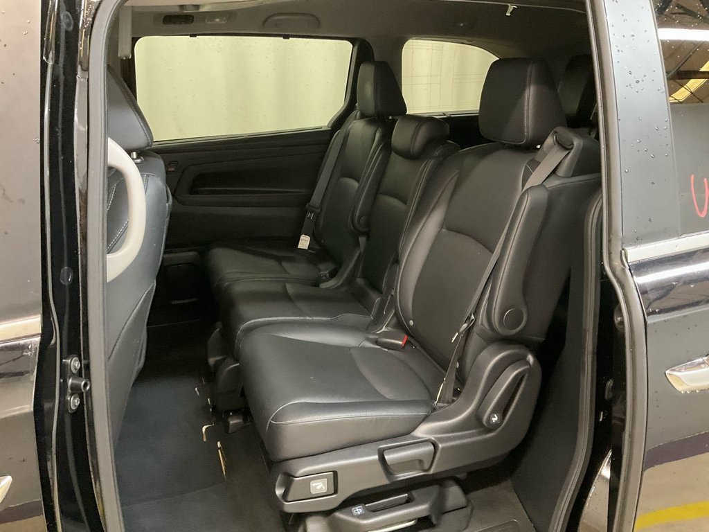 Used 2022 Honda Odyssey Touring image 9