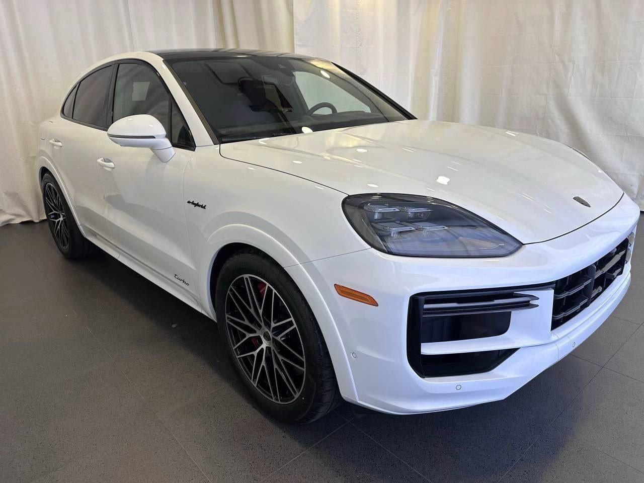 New 2025 Porsche Cayenne Turbo image 87