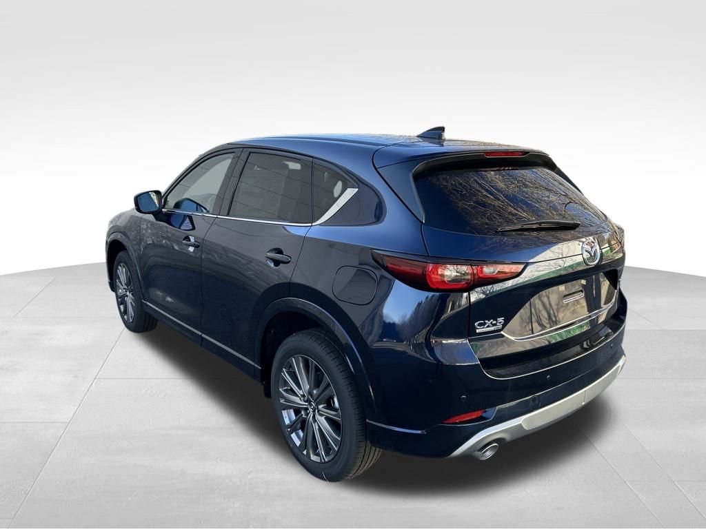 New 2025 MAZDA CX-5 Signature image 3