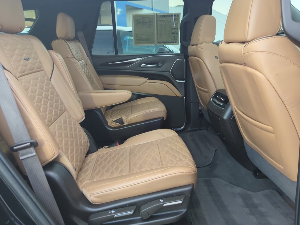 Used 2022 Cadillac Escalade Sport w/ Touring Package image 36