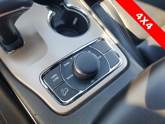 Used 2015 Jeep Grand Cherokee Limited image 30