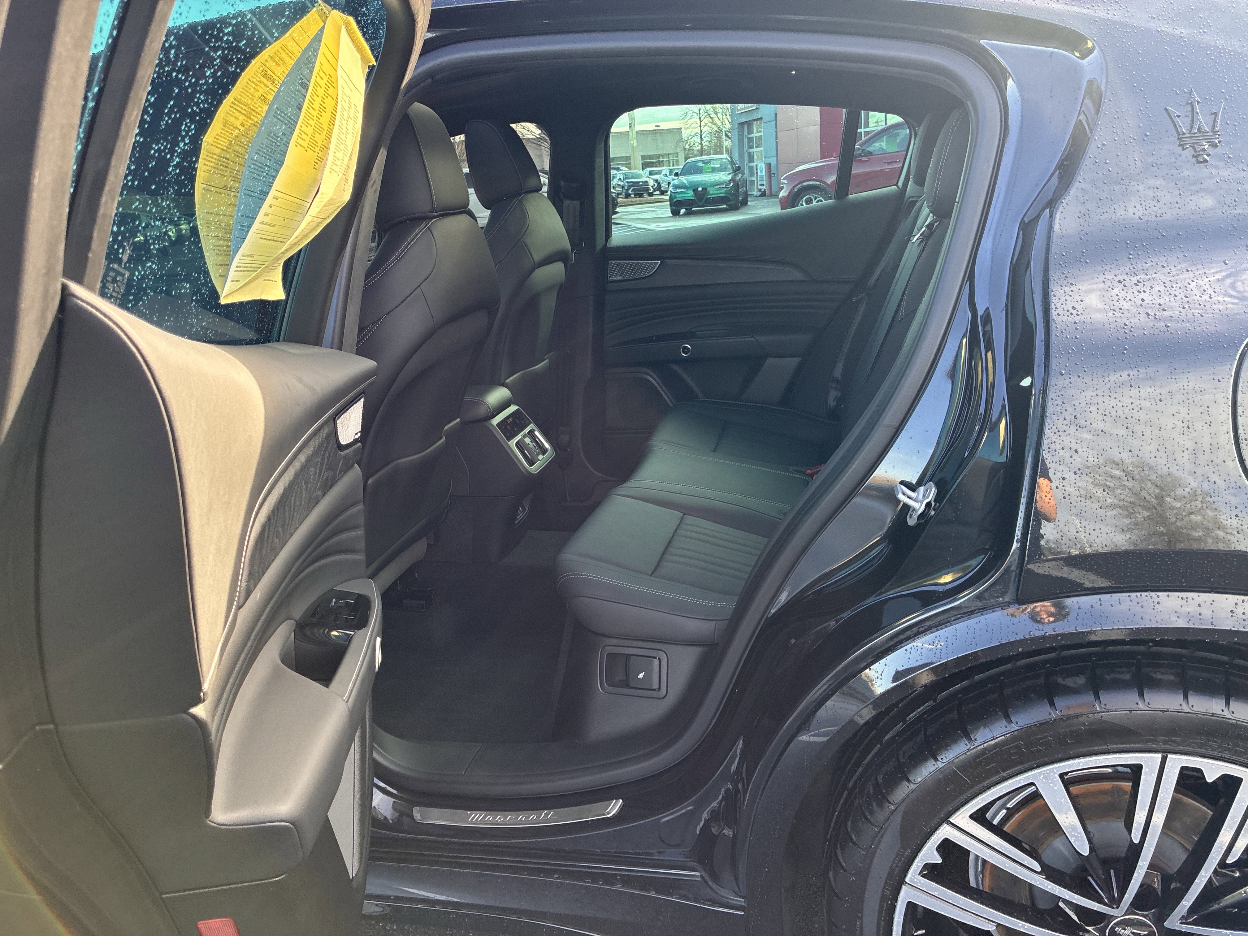 Used 2023 Maserati Grecale Modena image 31