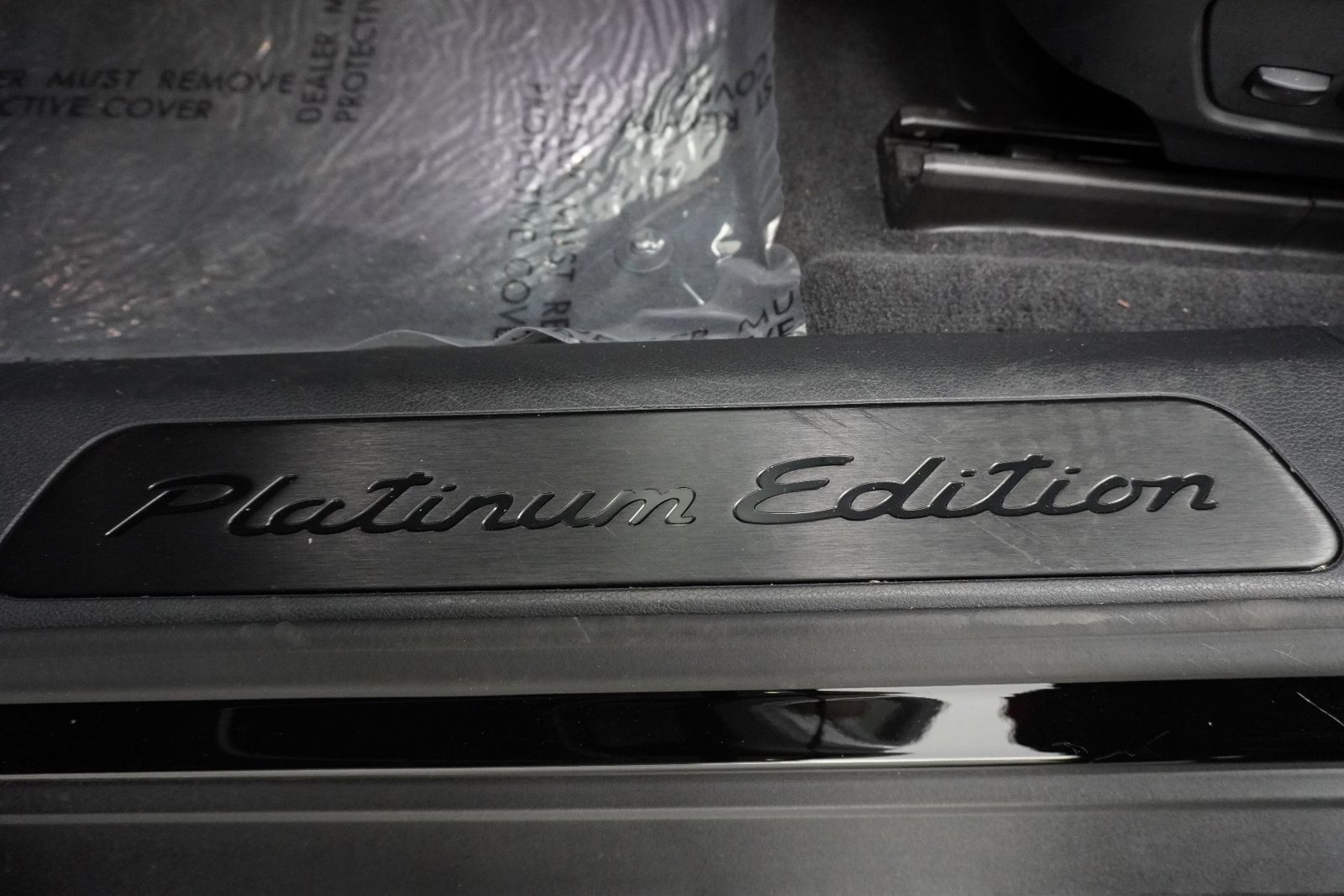 Used 2023 Porsche Panamera Platinum Edition image 27