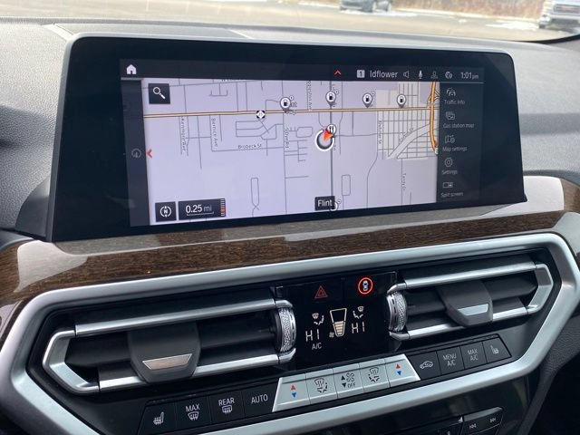 Used 2023 BMW X3 xDrive30i AWD/4WD image 11