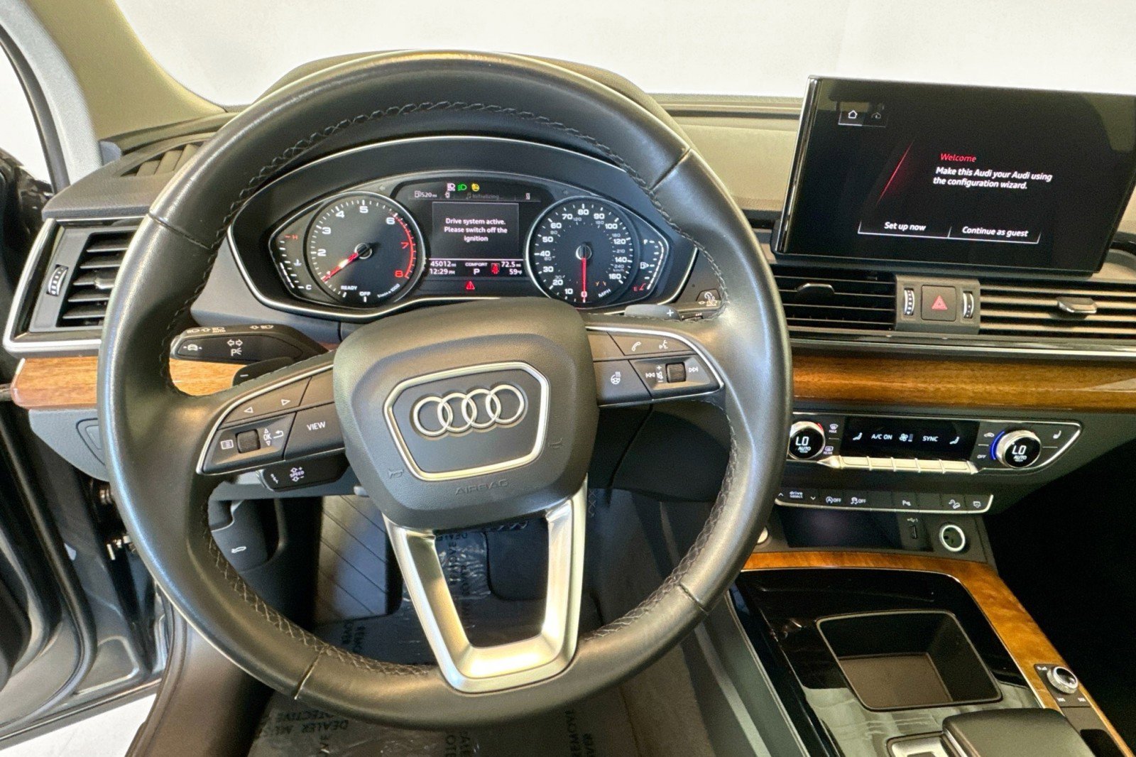 Used 2022 Audi Q5 2.0T Premium w/ Convenience Package image 11