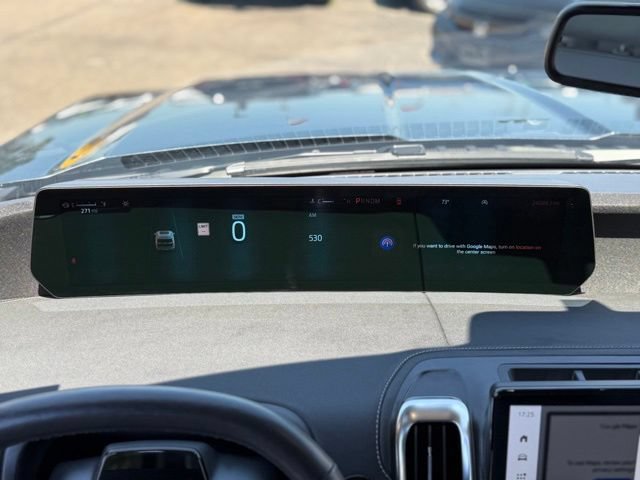 Used 2025 Ford Expedition Platinum w/ Driver's Package AWD/4WD image 13