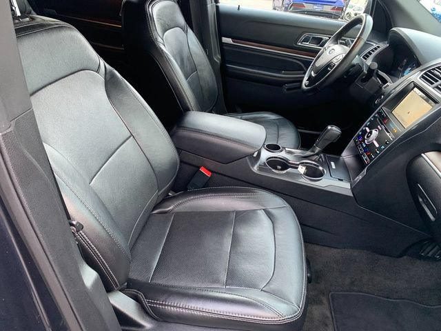 Used 2017 Ford Explorer Limited FWD image 10