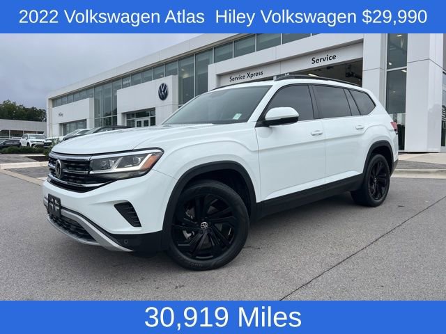 Used 2022 Volkswagen Atlas SE w/ Panoramic Sunroof Package