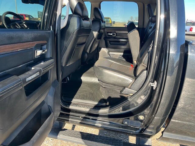 Used 2014 RAM 3500 Laramie w/ Black Appearance Group image 5
