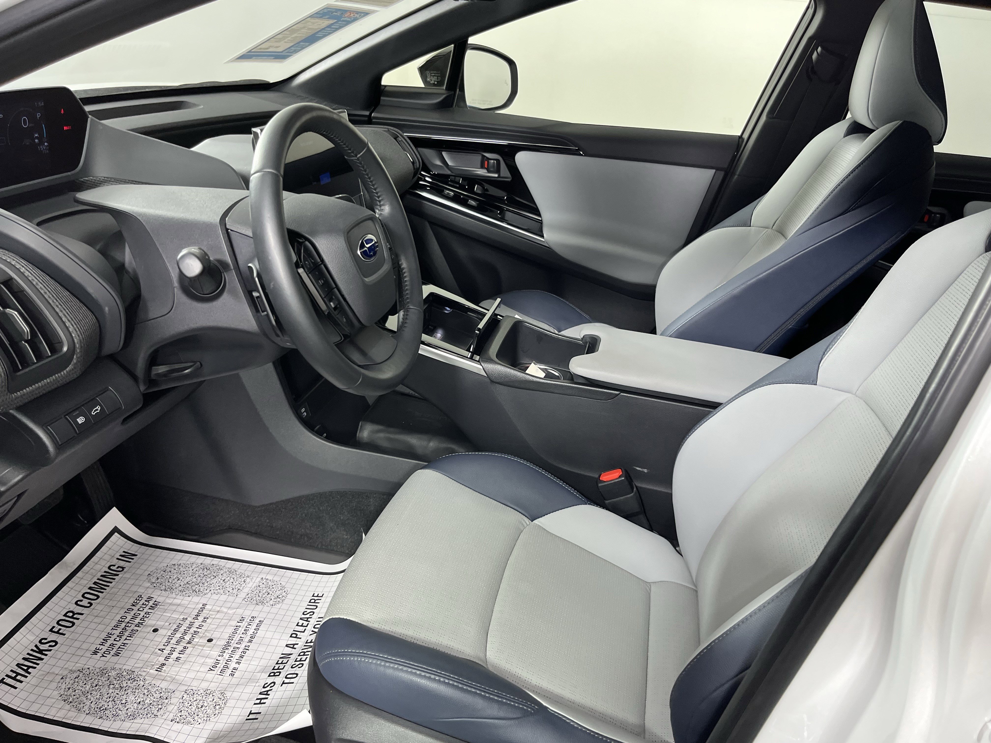 Used 2023 Subaru Solterra AWD image 9