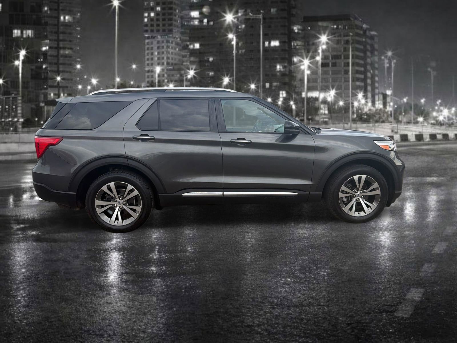 Used 2020 Ford Explorer Platinum w/ Premium Technology Package AWD/4WD image 7