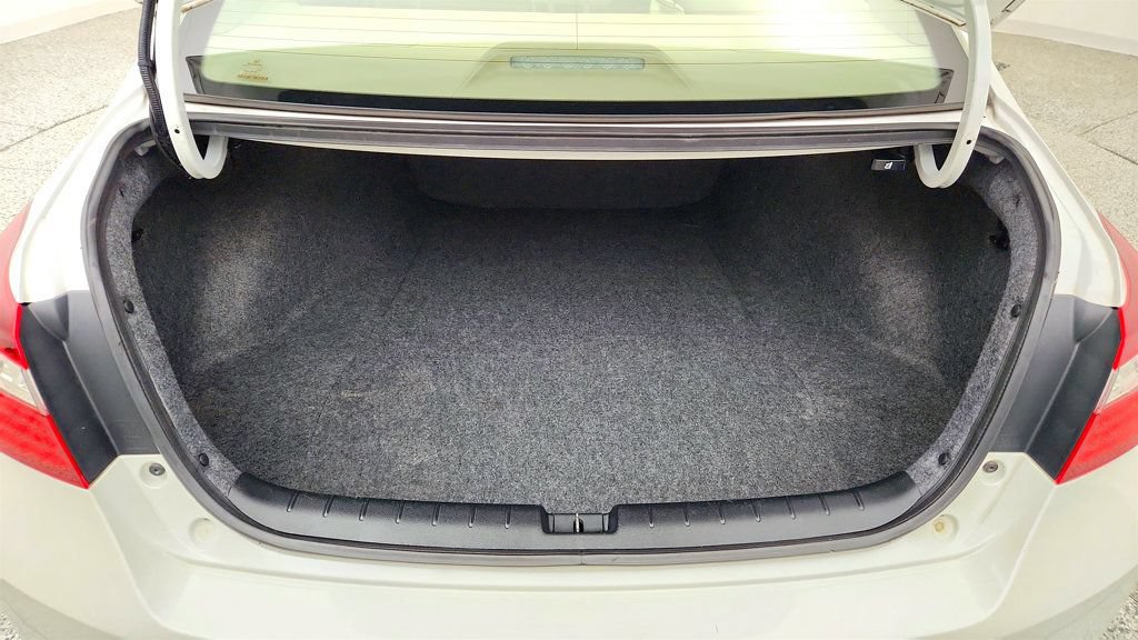 Used 2017 Honda Accord LX image 21