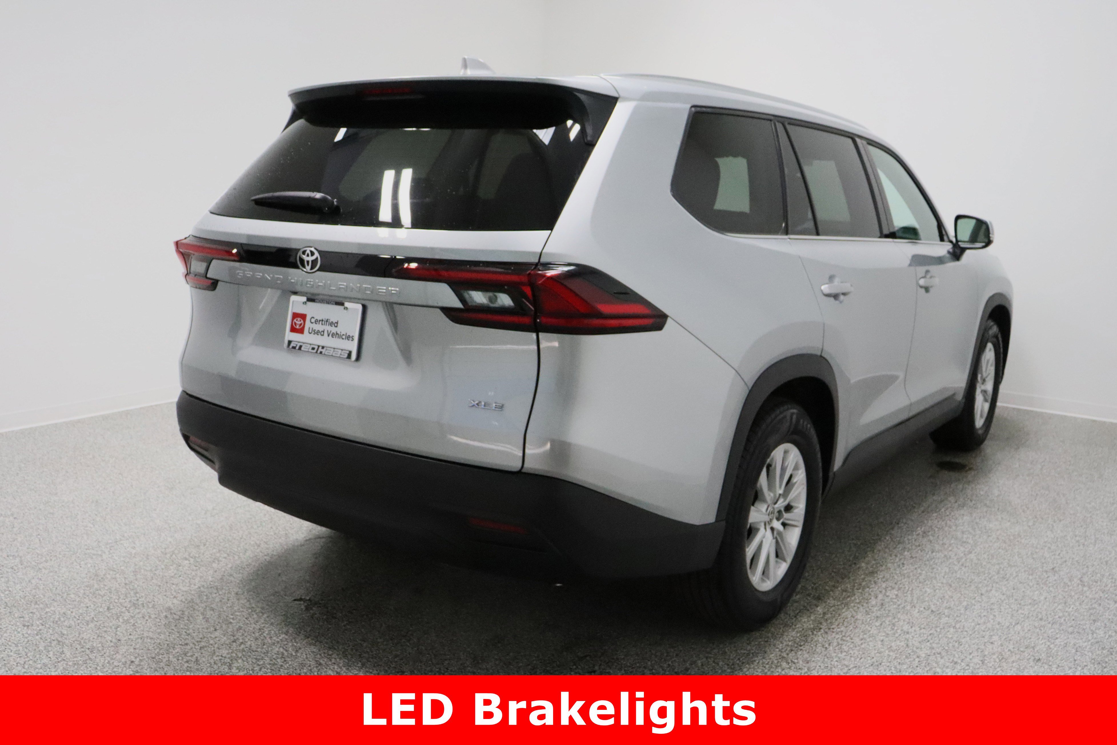 Certified 2025 Toyota Grand Highlander FWD image 7