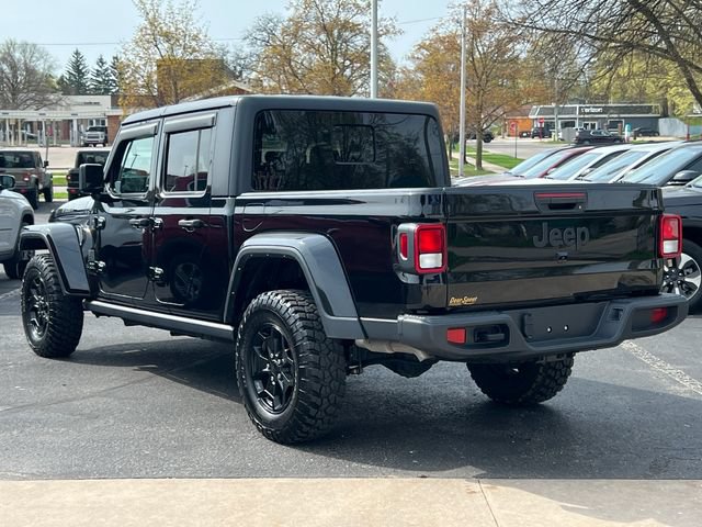 Used 2023 Jeep Gladiator Sport AWD/4WD image 11