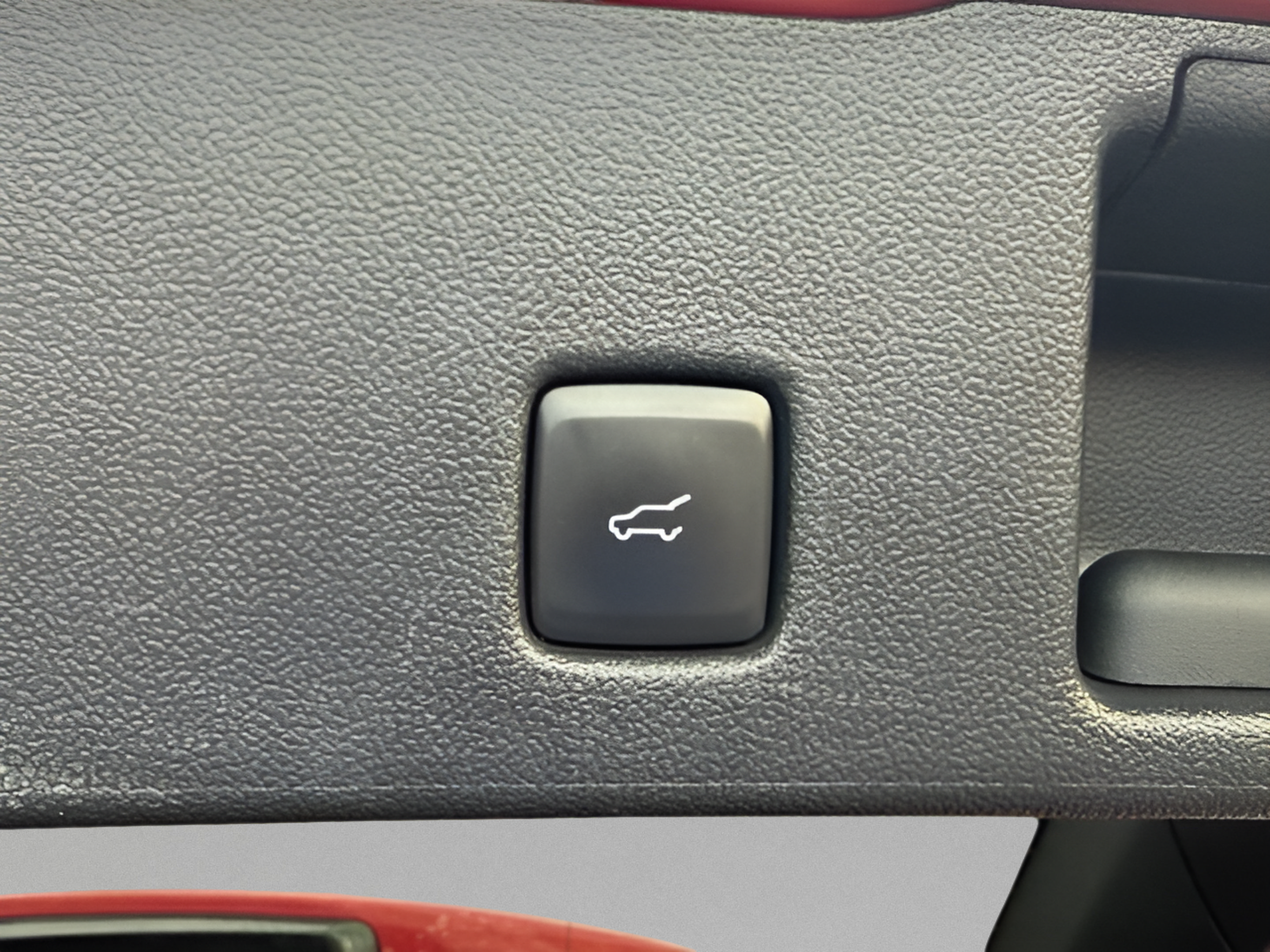Used 2022 Ford Escape SEL AWD/4WD image 9