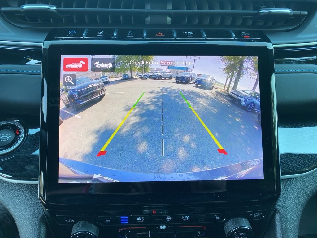 Used 2022 Jeep Grand Cherokee Trailhawk image 26