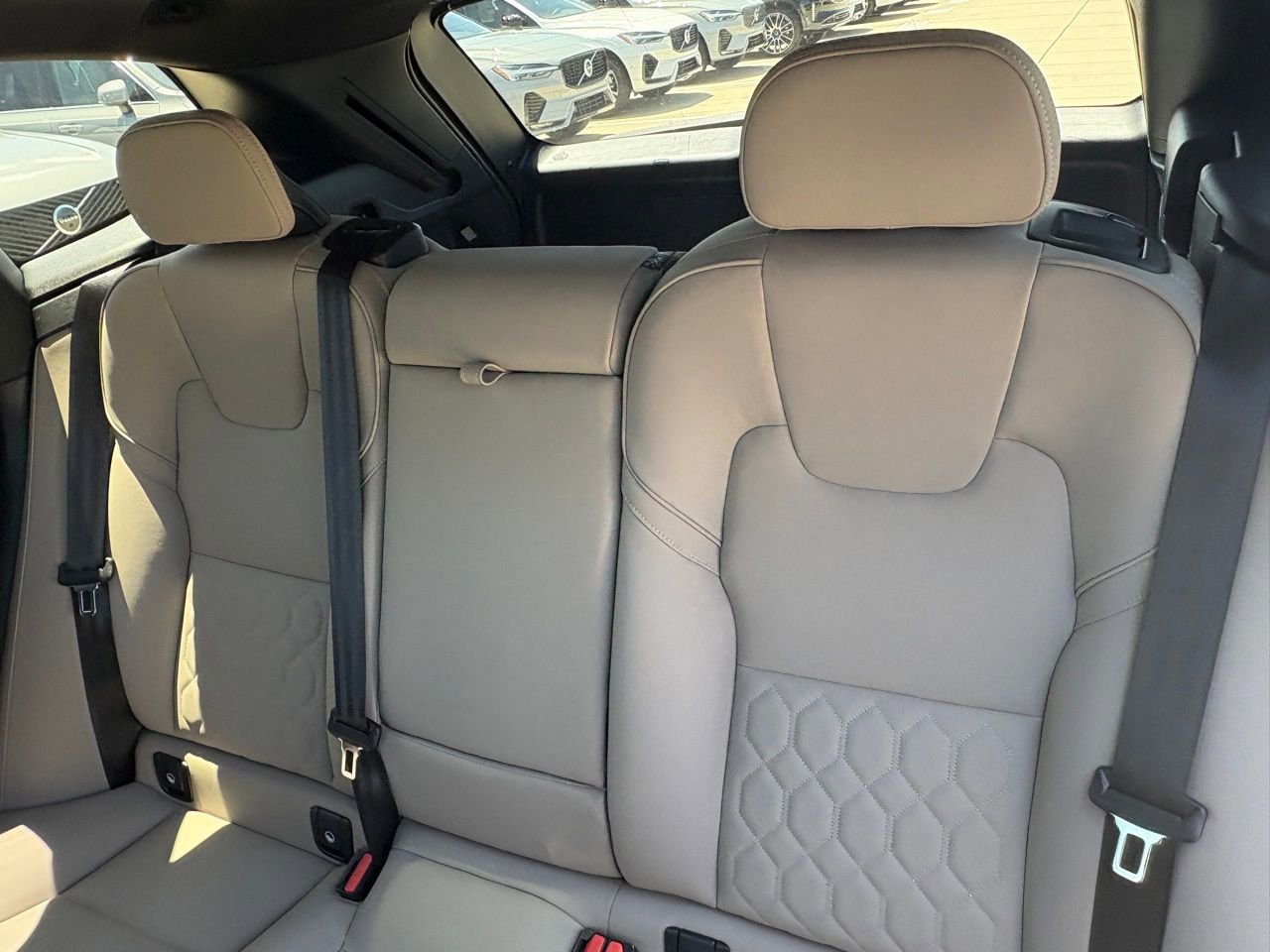 New 2026 Volvo XC60 B5 Plus w/ Protection Package Premier image 23