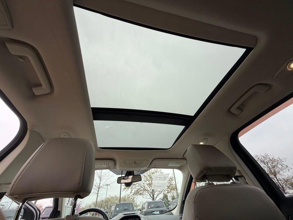 Used 2014 Ford Escape Titanium w/ Equipment Group 401A image 34