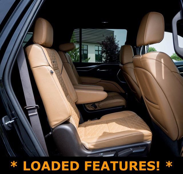 Used 2022 Cadillac Escalade Sport w/ LPO, ONYX Package image 35