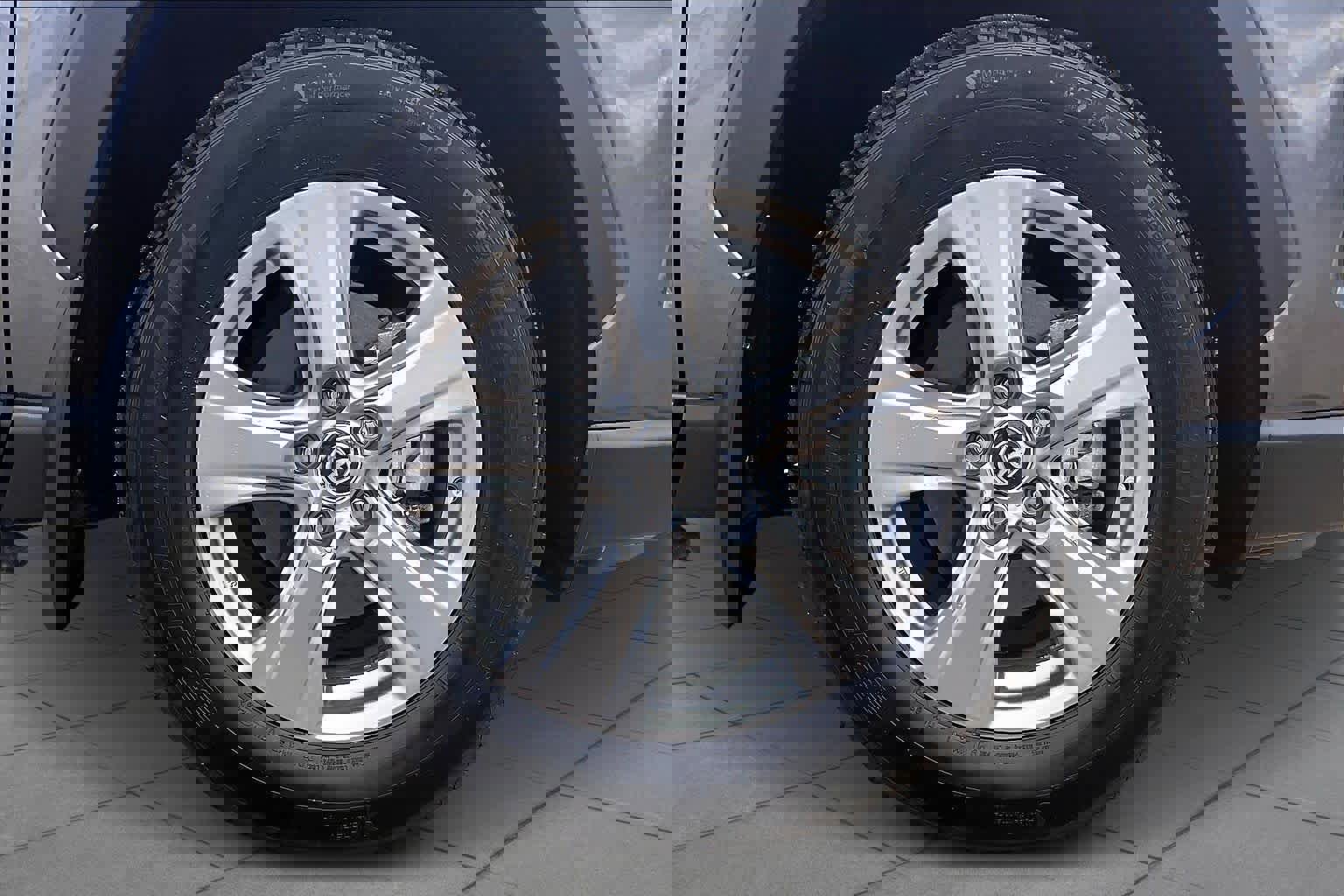 Used 2024 Toyota RAV4 XLE image 10