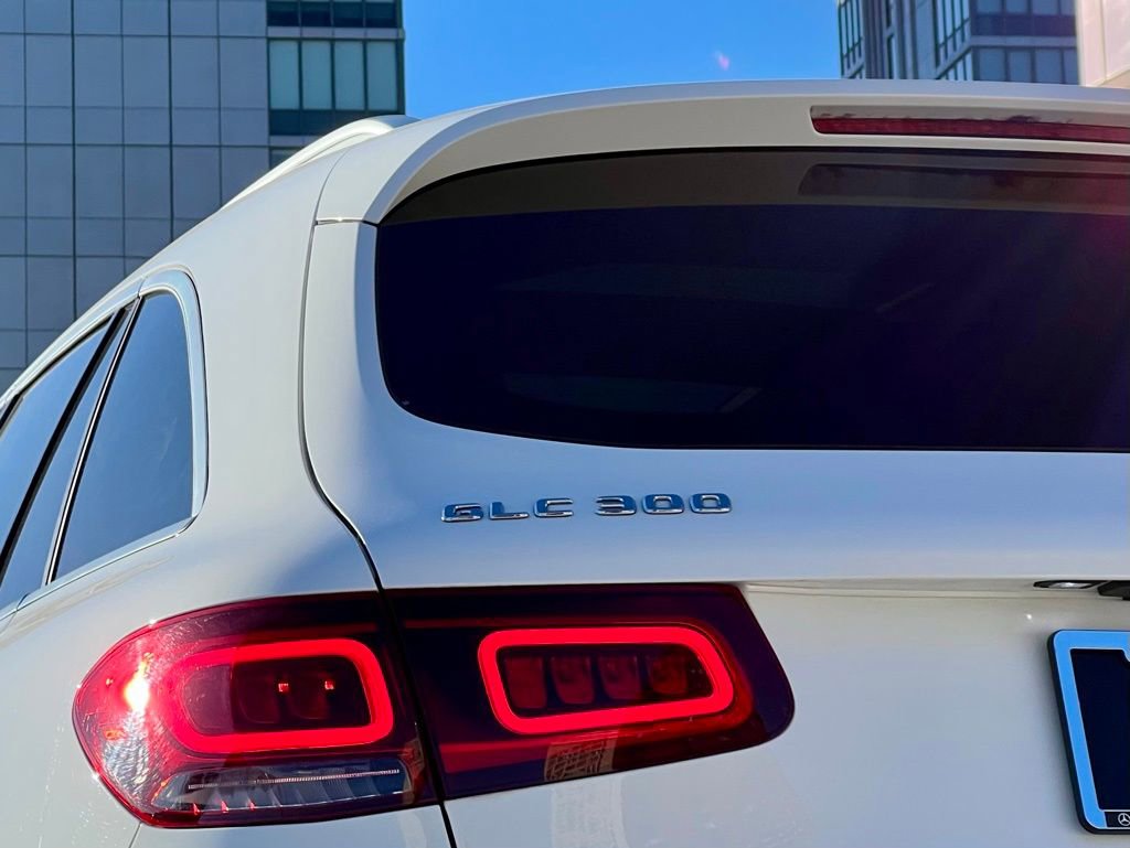 Certified 2022 Mercedes-Benz GLC 300 4MATIC image 11