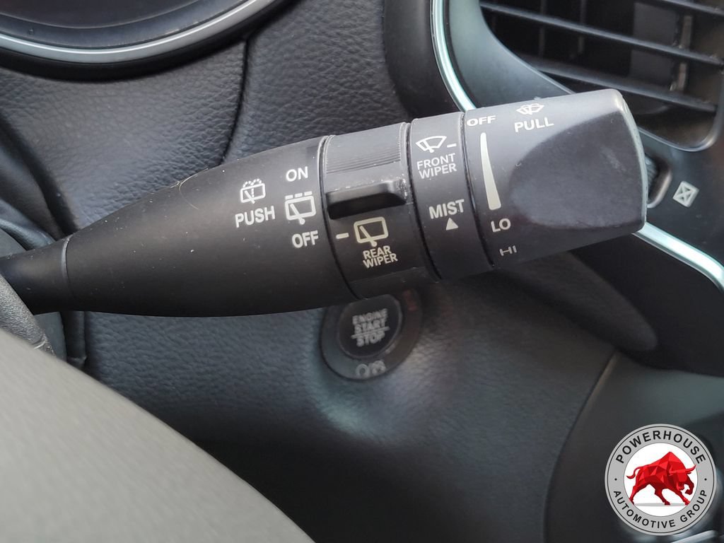 Used 2022 Jeep Cherokee Latitude Lux w/ Sun & Sound Group FWD image 32