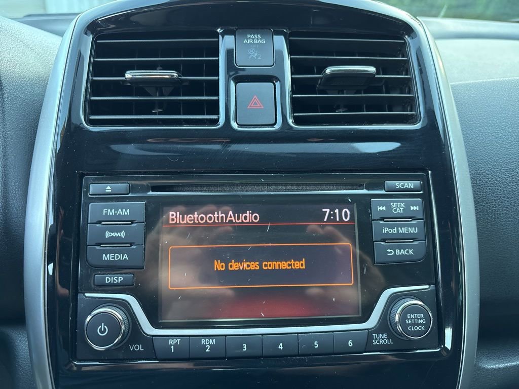 Used 2017 Nissan Versa Note SV FWD image 13