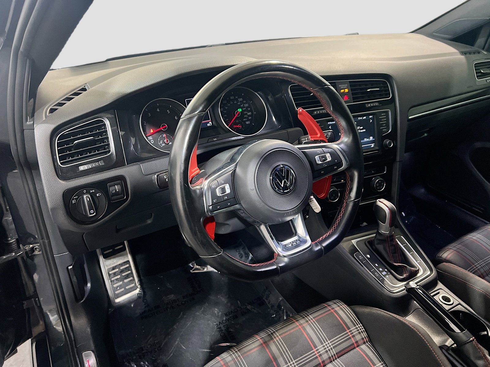 Used 2017 Volkswagen GTI S FWD image 7