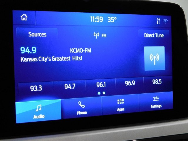 Used 2022 Ford Escape SE w/ SE Sport Appearance Package image 24