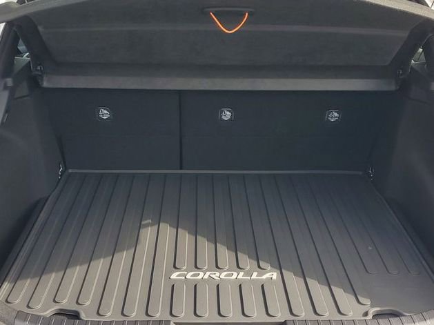 New 2026 Toyota Corolla SE image 32