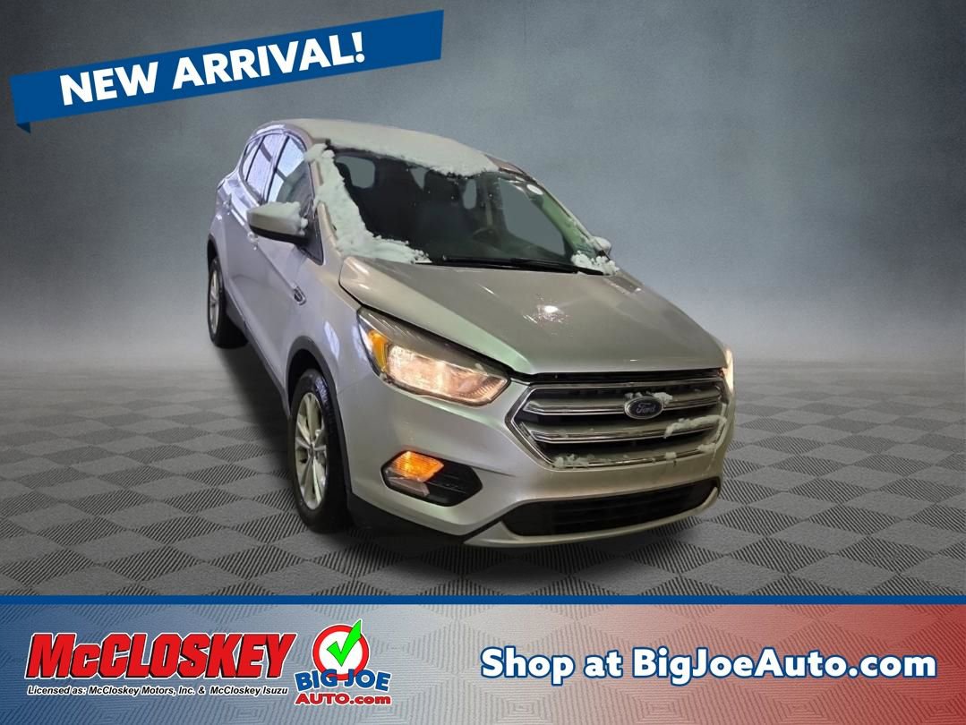 Used 2017 Ford Escape SE AWD/4WD image 1