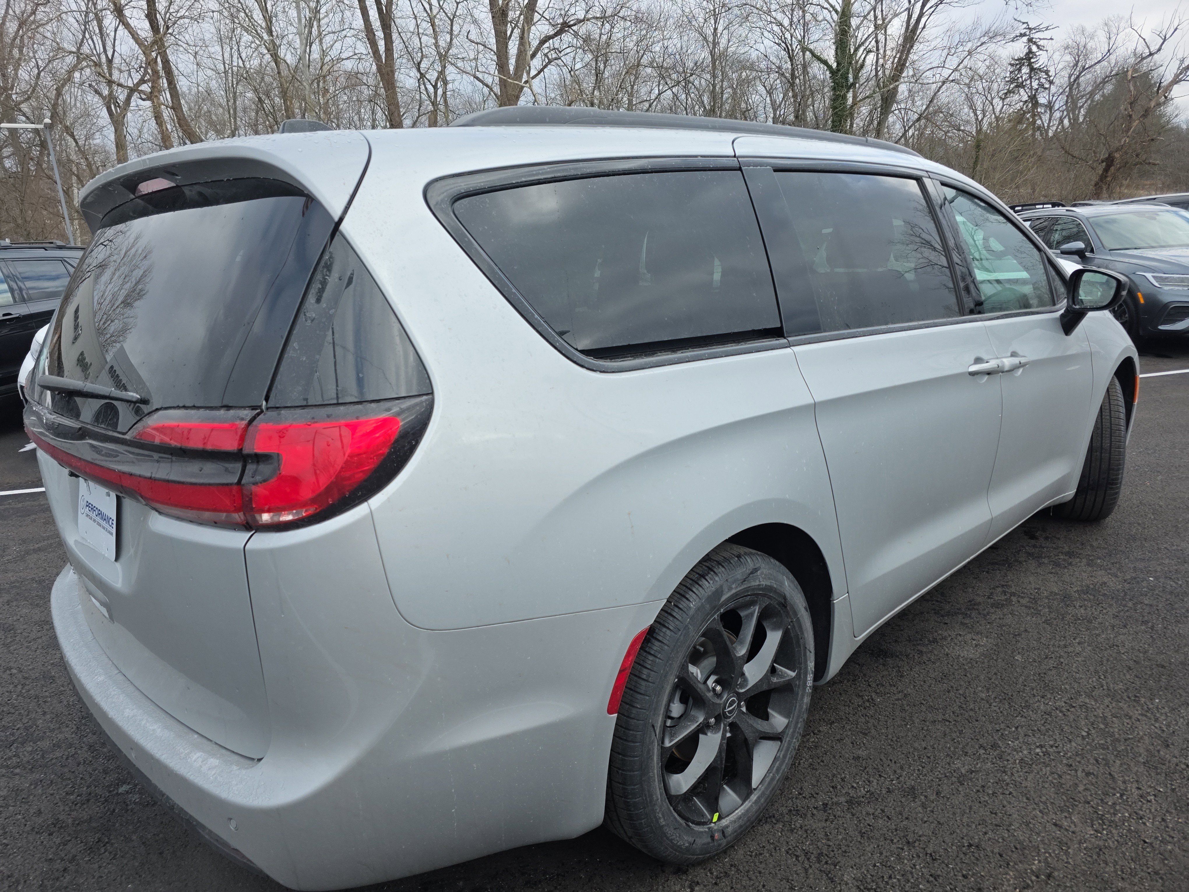 New 2026 Chrysler Pacifica Select image 23