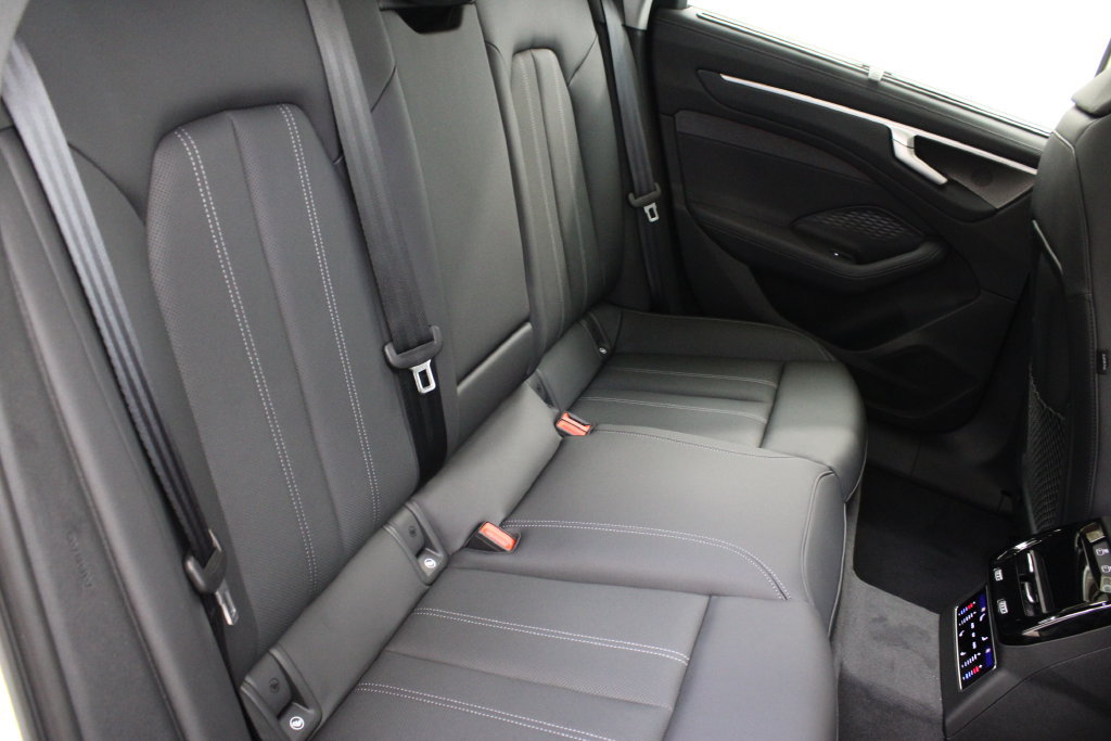 New 2026 Audi A6 Premium Plus AWD/4WD image 20