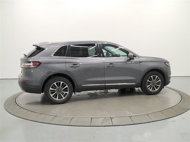 Used 2021 Lincoln Nautilus Reserve image 8