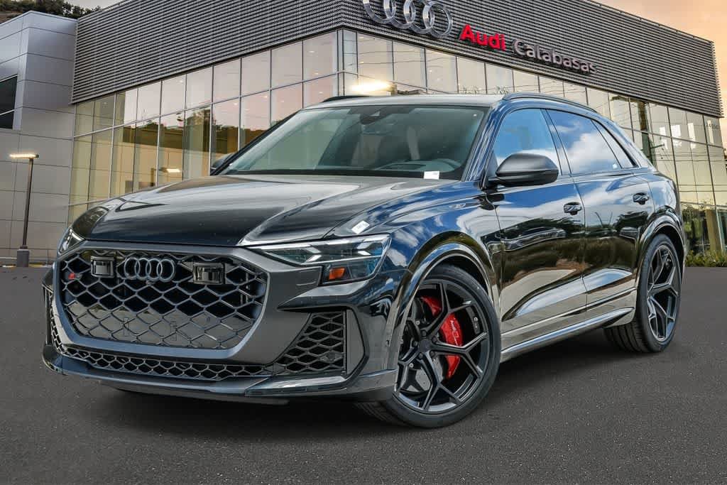 New 2026 Audi RS Q8 performance