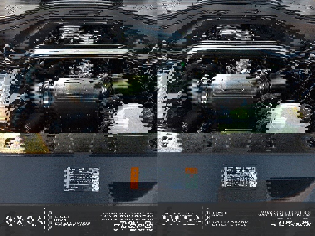 Certified 2025 Lincoln Aviator AWD image 27