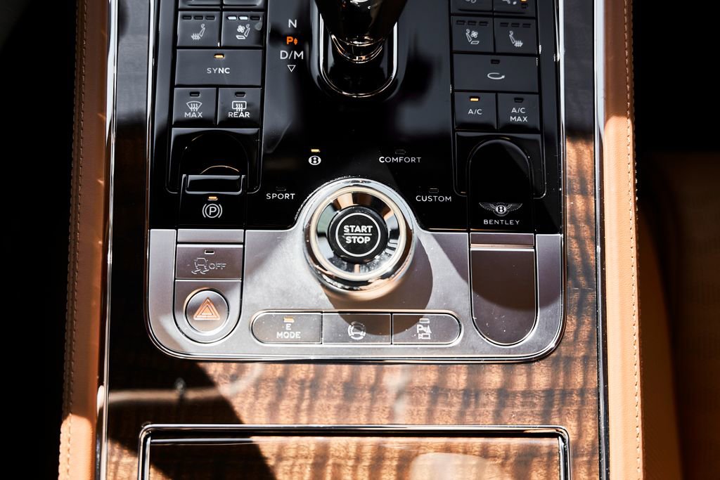 Used 2025 Bentley Continental GT Speed AWD/4WD image 50