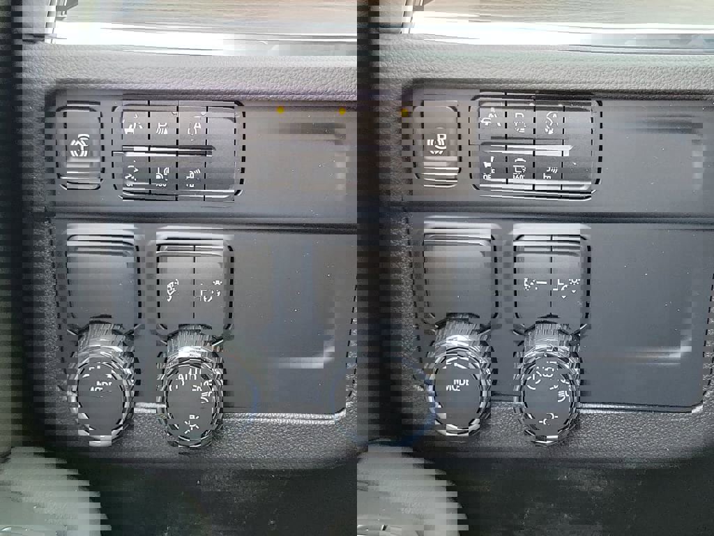 New 2026 Chevrolet Suburban LS image 13