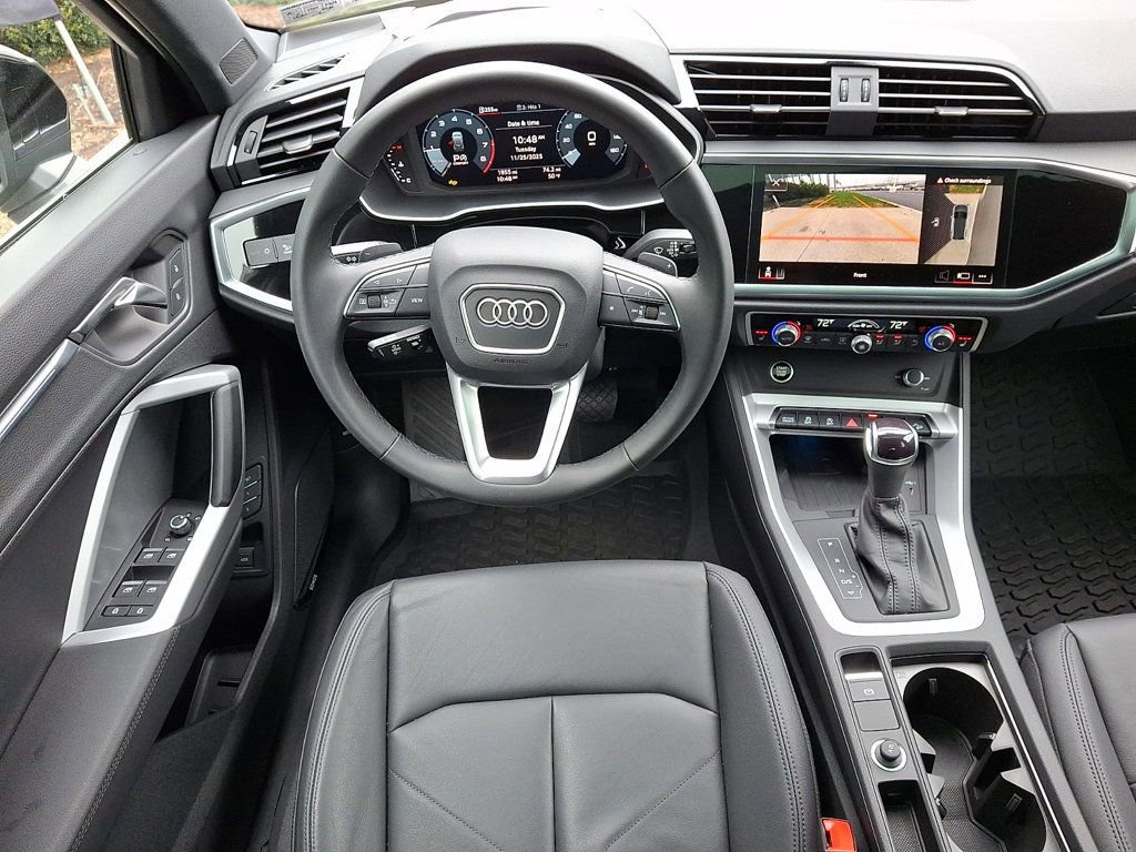 Certified 2025 Audi Q3 2.0T Premium Plus w/ Premium Plus Package image 11