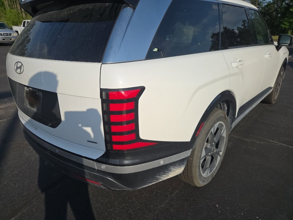 Used 2026 Hyundai Palisade Limited image 6