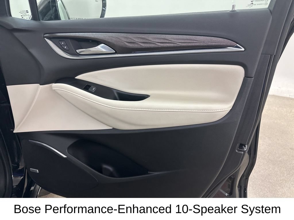 Used 2023 Buick Enclave Avenir w/ Avenir Technology Package AWD/4WD image 21